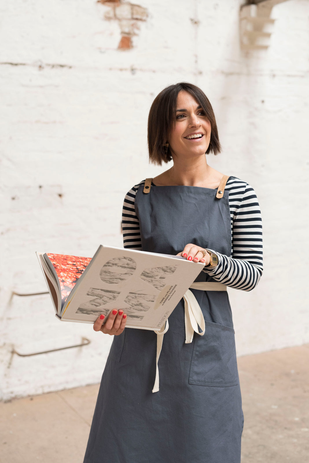 The Studio Apron - with leather or cork straps – Risdon & Risdon