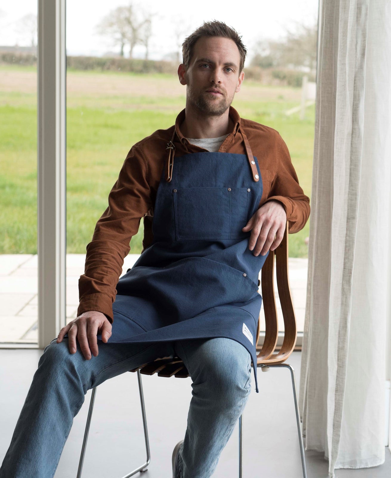 British Canvas and Leather Apron - Risdon & Risdon
